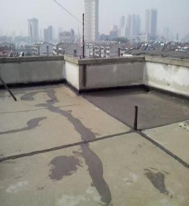 苏仙漏水维修 楼顶漏水是什么原因，楼顶漏水维修方法是什么?