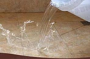 苏仙漏水维修 免砸砖防水材料该如何施工